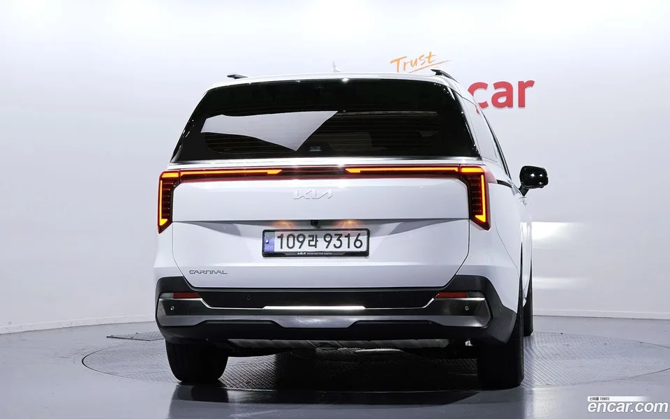 Kia Carnival 9 2024 — миниатюра 4