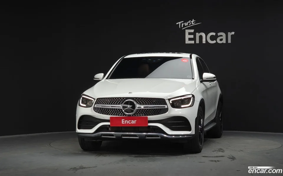 Mercedes-Benz GLC-Class GLC300 4MATIC 2023 — миниатюра 3