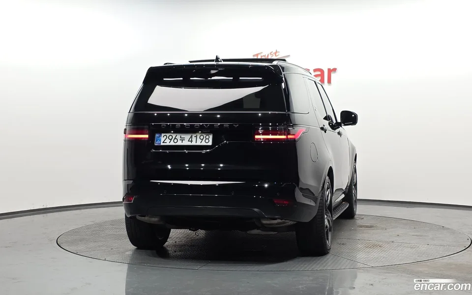 Land Rover Discovery P360 HSE 2025 — миниатюра 4