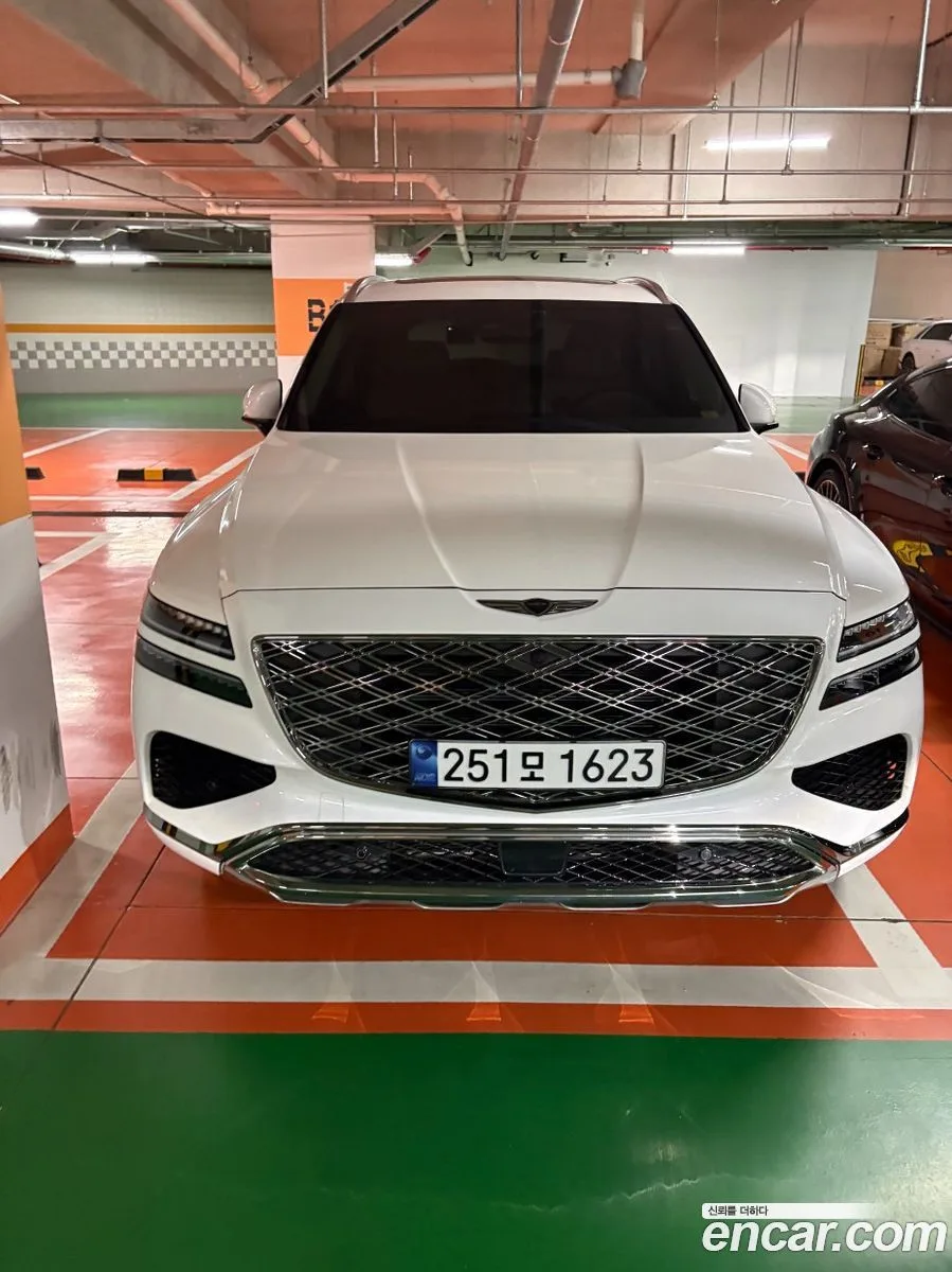 Genesis GV80 2.5T AWD 2025 — фото 1, купить с доставкой в Москву