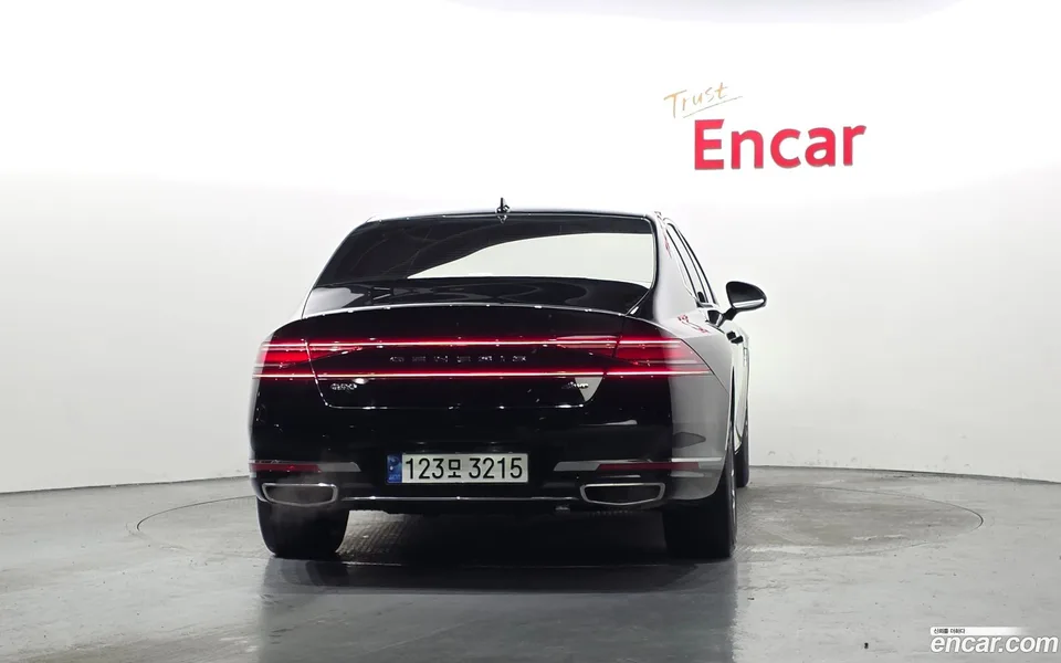 Genesis G90 3.5 e-S/C AWD 2023 — миниатюра 4