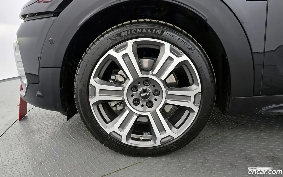 MINI Cooper S Countryman ALL4 2022 — thumbnail 5
