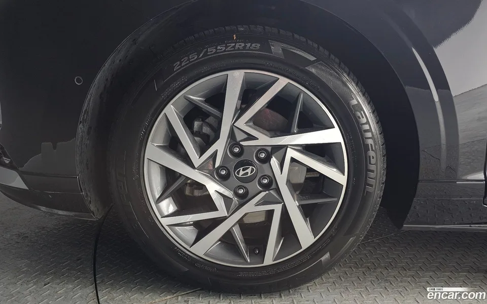 Hyundai Grandeur 2.5 2WD 2024 — миниатюра 2