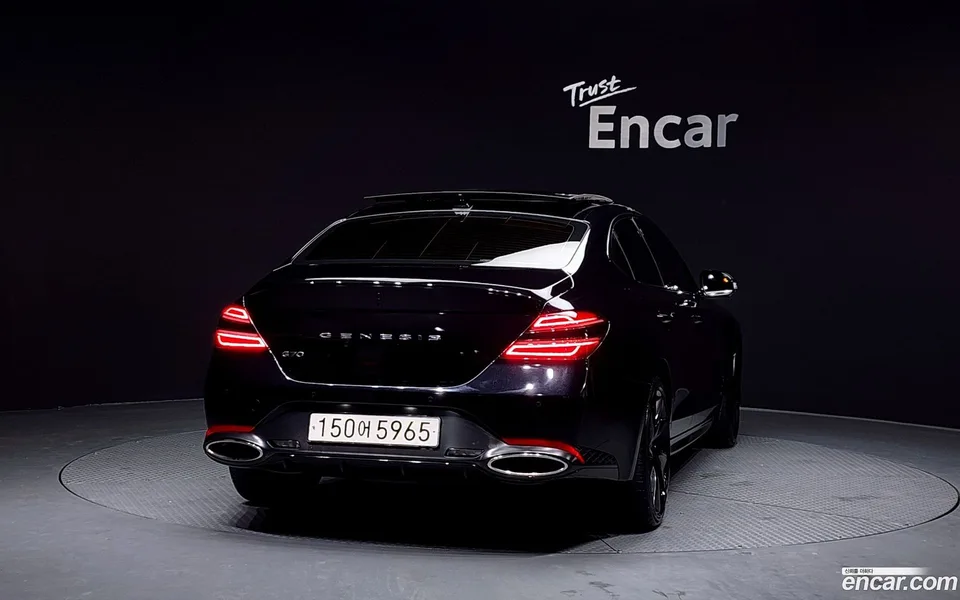 Genesis G70 3.3T 2WD 2022 — миниатюра 4