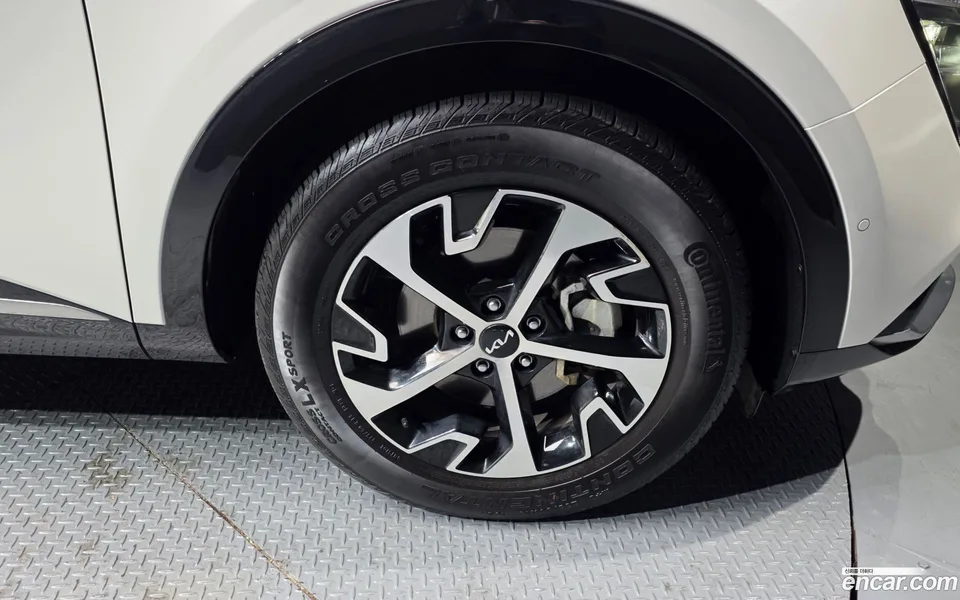 Kia Sportage Hybrid 2WD 2024 — миниатюра 5