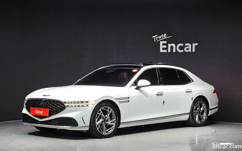 Genesis G90 3.5 AWD 2022 — фото 1, купить с доставкой в Москву