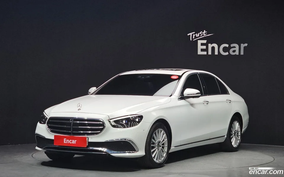 Mercedes-Benz E-Class E250 2022 — фото 1, купить с доставкой в Москву