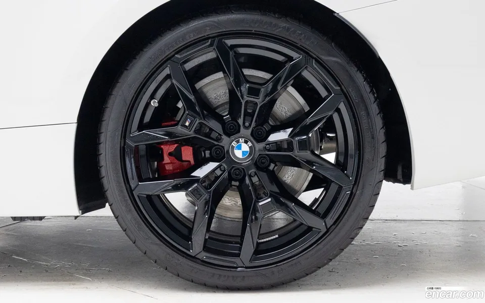 BMW 4 Series 420i M 2025 — миниатюра 2