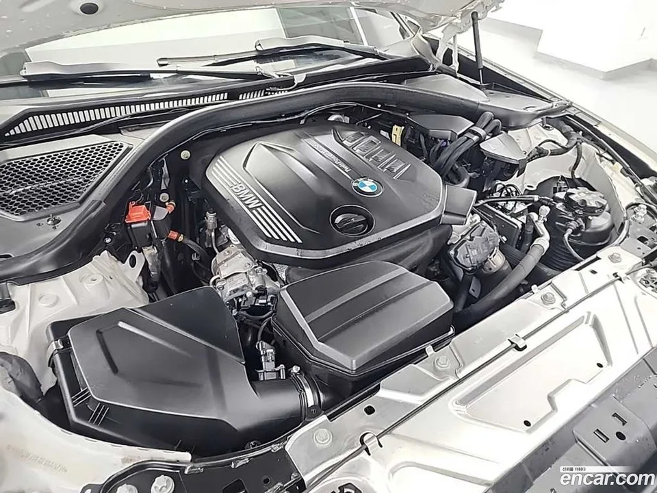 BMW 3 Series 320d M 2023 — миниатюра 2