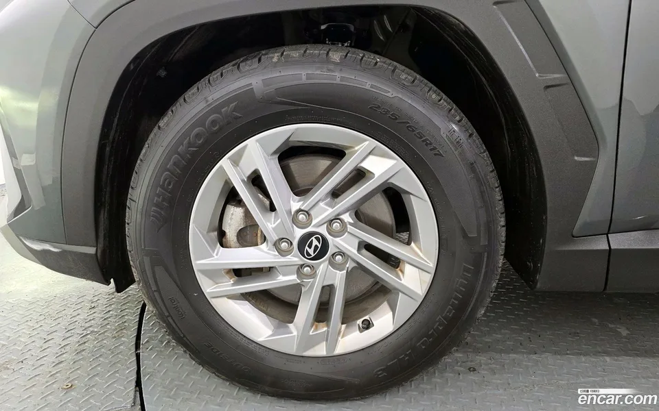 Hyundai Tucson NX4 2.0 2WD 2024 — миниатюра 2