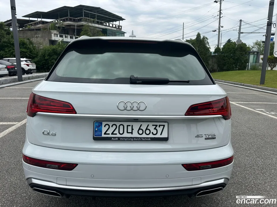 Audi Q5 45 TFSI 2023 — миниатюра 4