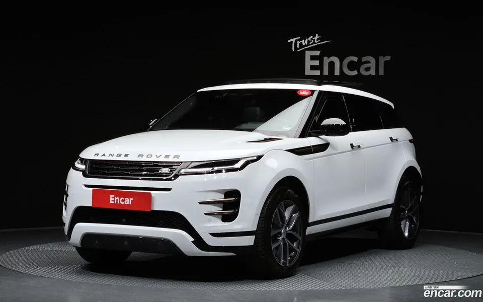 Land Rover Range Rover Evoque P250 SE 2024 — фото 1, купить с доставкой в Москву
