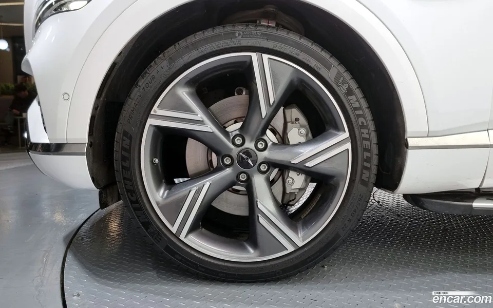 Genesis GV80 2.5T AWD 2024 — миниатюра 2