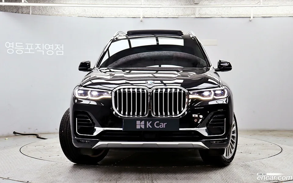 BMW X7 xDrive 40d 7 2022 — миниатюра 3
