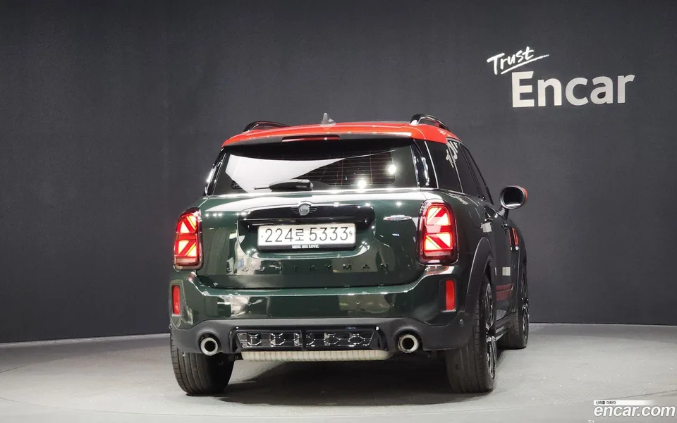 MINI Cooper S Countryman JCW 2023 — миниатюра 4