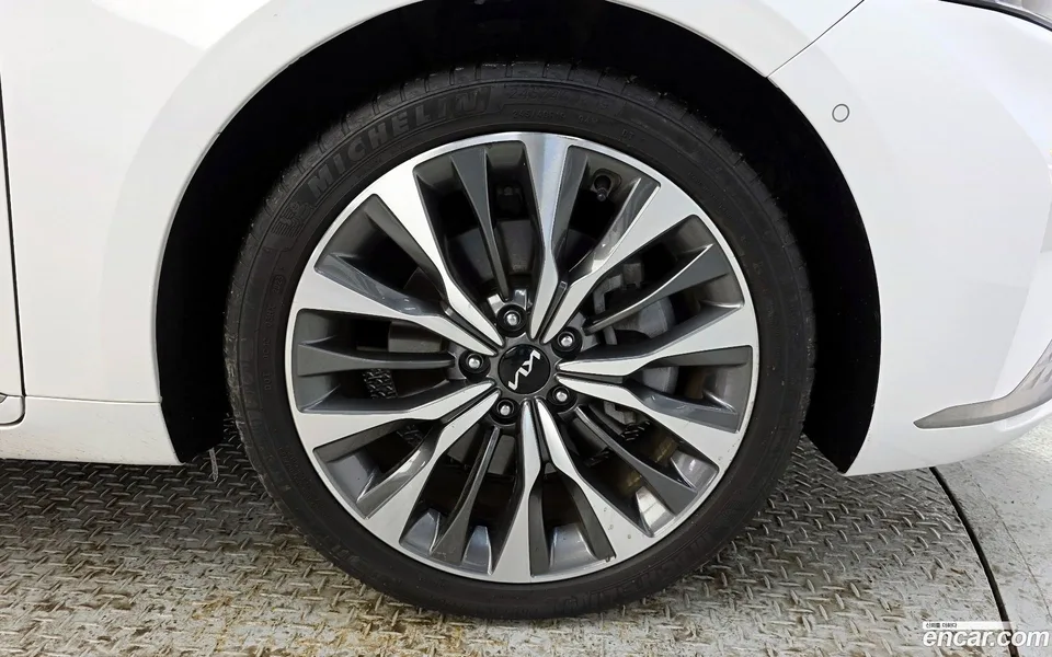 Kia K8 2.5 2WD 2023 — миниатюра 5