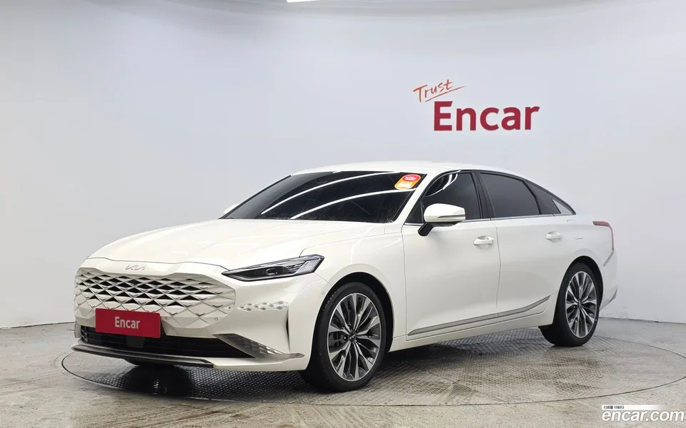Kia K8 2.5 2WD 2023 — фото 1, купить с доставкой в Москву