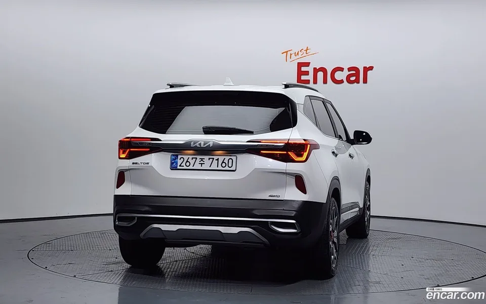 Kia Seltos 1.6 4WD 2022 — миниатюра 4
