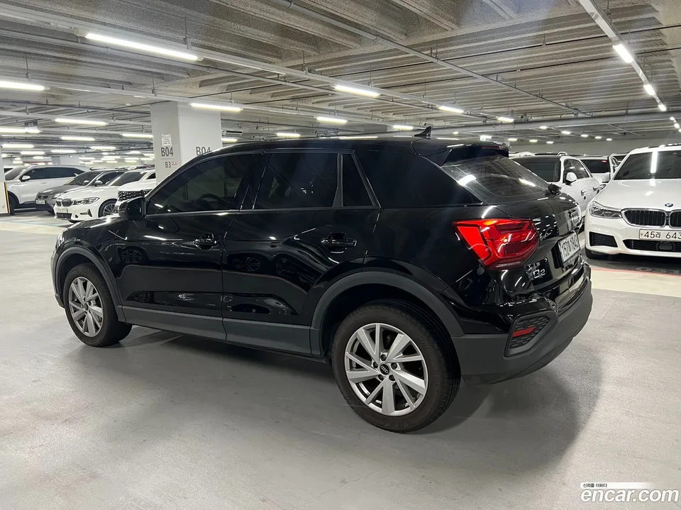 Audi Q2 35 TDI 2023 — миниатюра 4