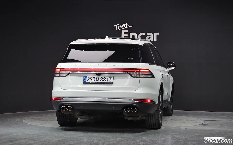 Lincoln Aviator 3.0 AWD 2022 — миниатюра 4