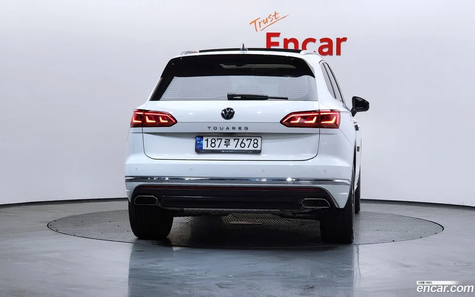 Volkswagen Touareg 3.0 TDI 2023 — миниатюра 4