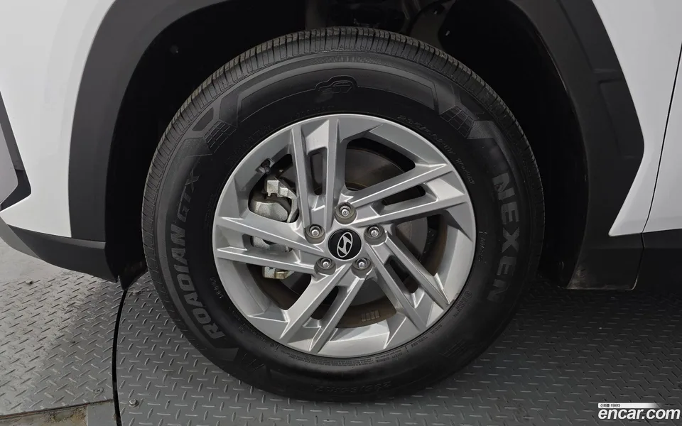 Hyundai Tucson NX4 1.6 4WD 2024 — миниатюра 2