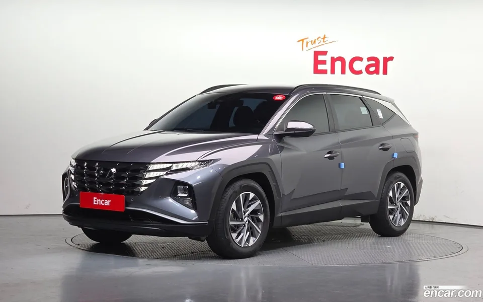 Hyundai Tucson 2.0 4WD 2023 — фото 1, купить с доставкой в Москву