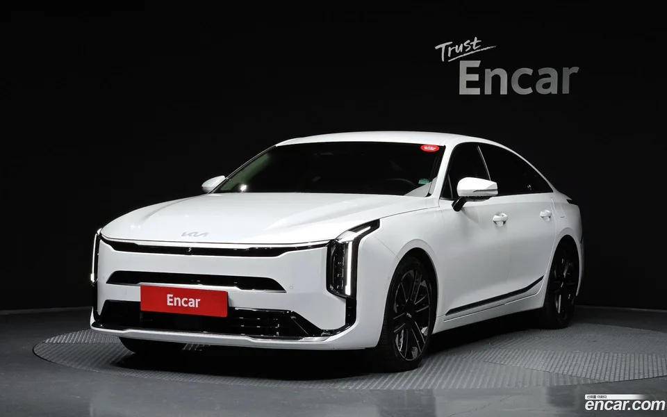 Kia K8 Hybrid 2025 — фото 1, купить с доставкой в Москву