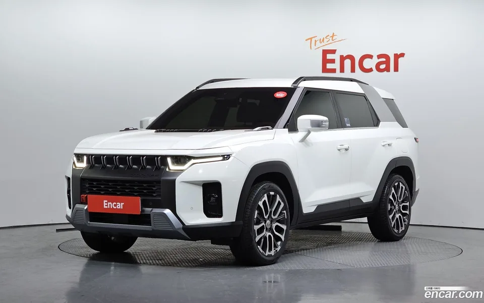 KG Mobility Torres 1.5 2WD 2022 — фото 1, купить с доставкой в Москву