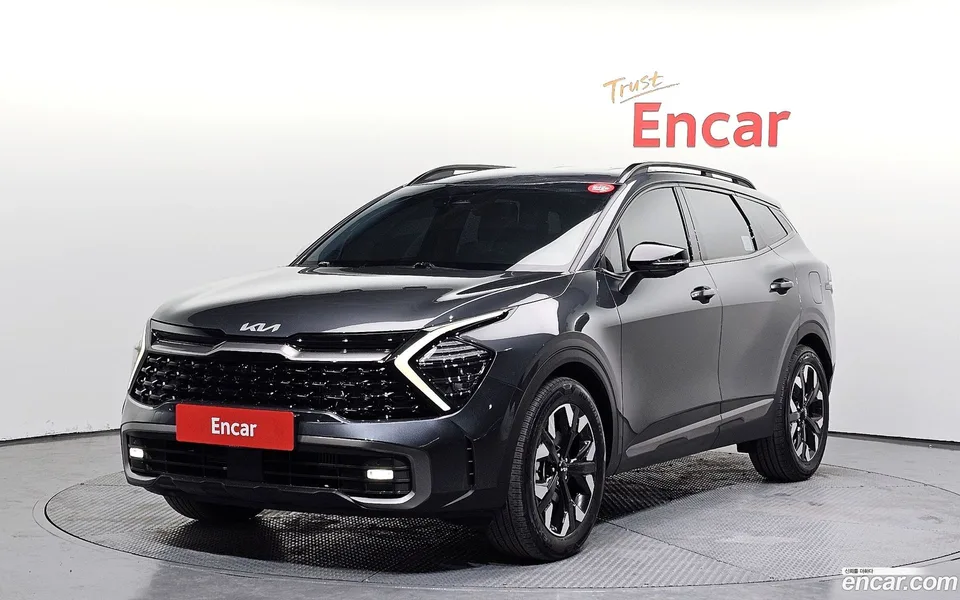 Kia Sportage 1.6 4WD 2023 — фото 1, купить с доставкой в Москву
