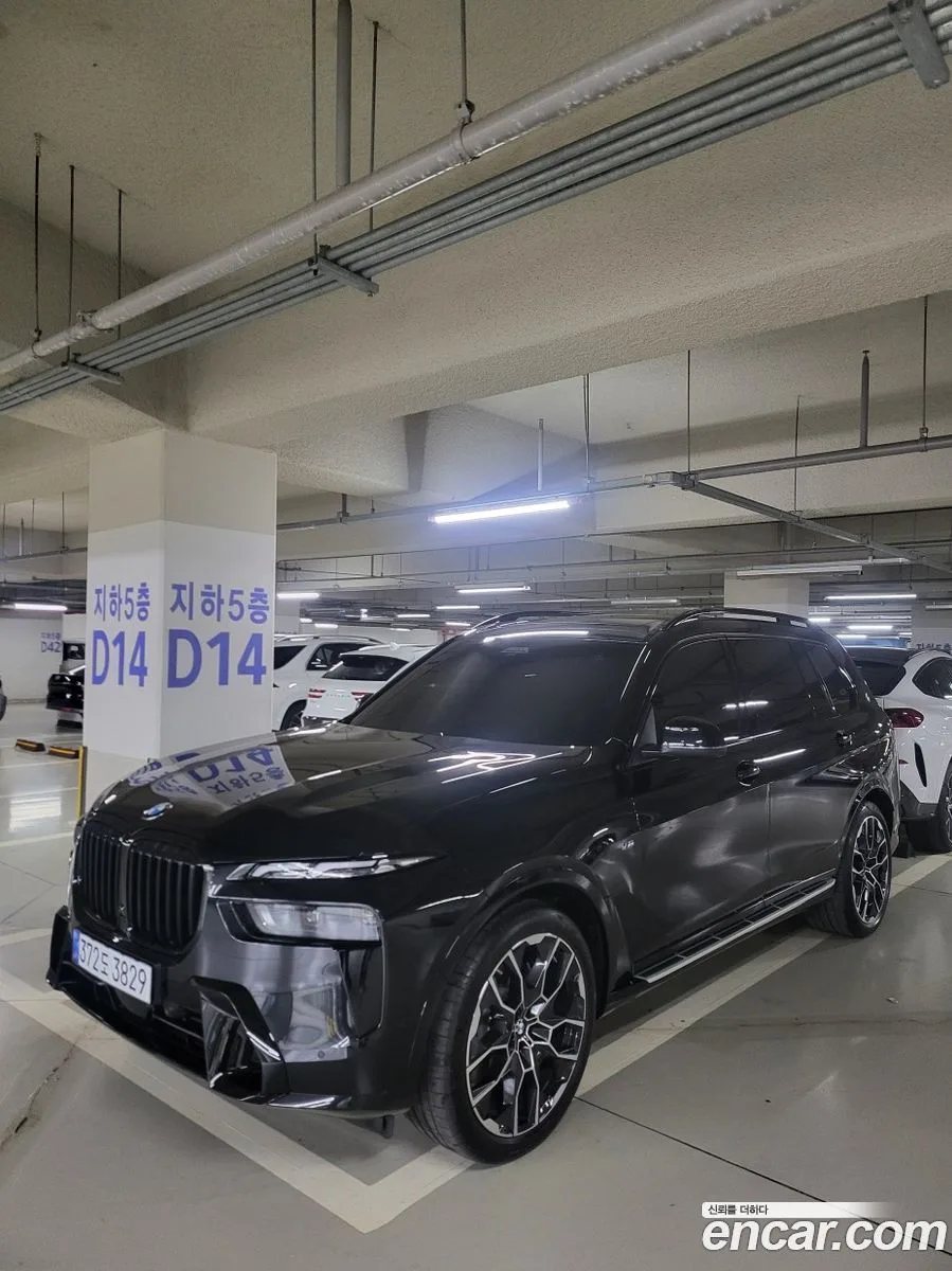 BMW X7 xDrive 40i M 7 2024 — миниатюра 3