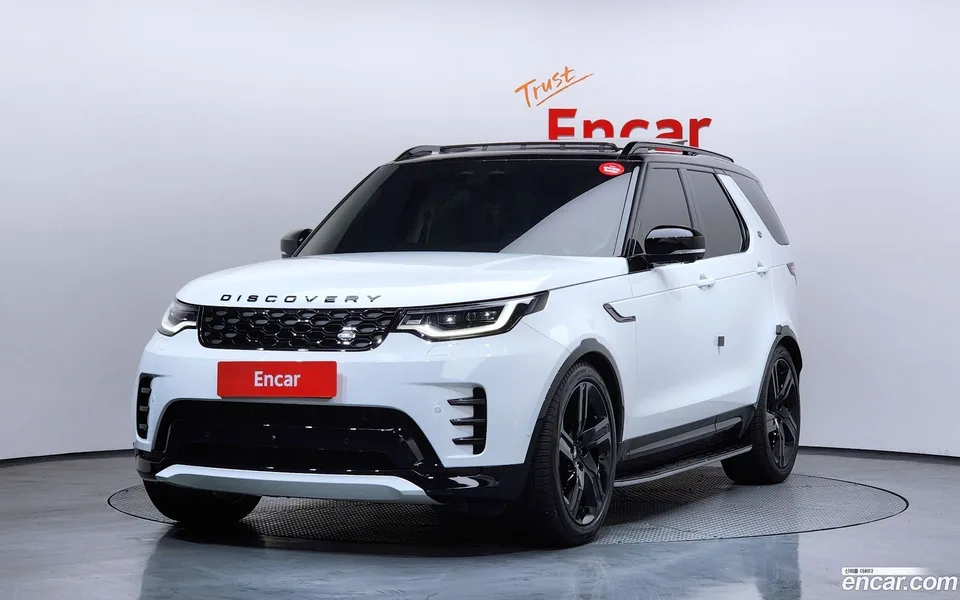Land Rover Discovery P360 HSE 2025 — фото 1, купить с доставкой в Москву