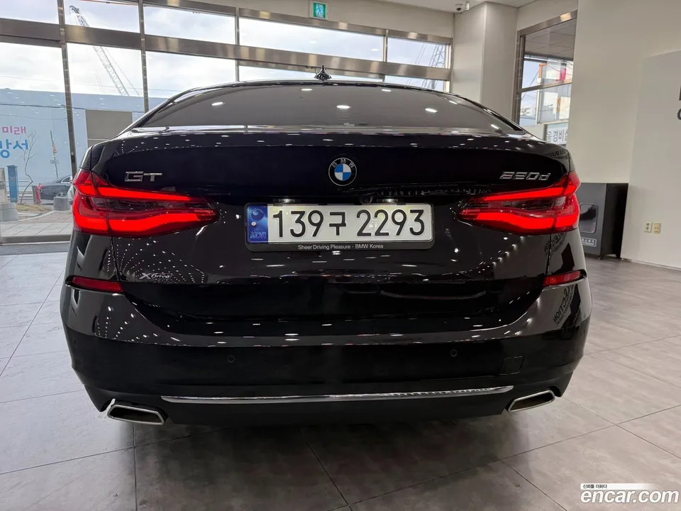 BMW 6 Series GT 620d xDrive 2023 — миниатюра 4