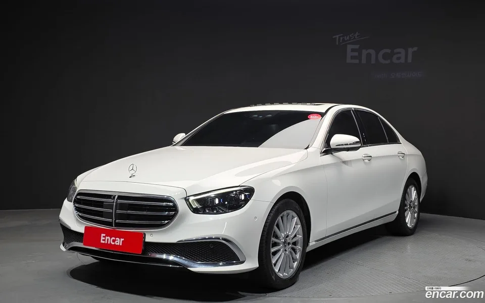 Mercedes-Benz E-Class E250 2022 — фото 1, купить с доставкой в Москву