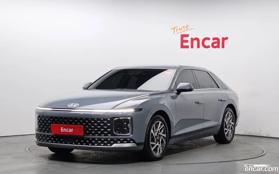Hyundai Grandeur 2.5 2WD 2025 — фото 1, купить с доставкой в Москву