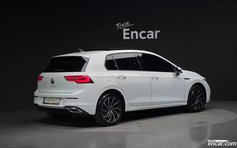 Volkswagen Golf 2.0 TDI 2023 — миниатюра 2