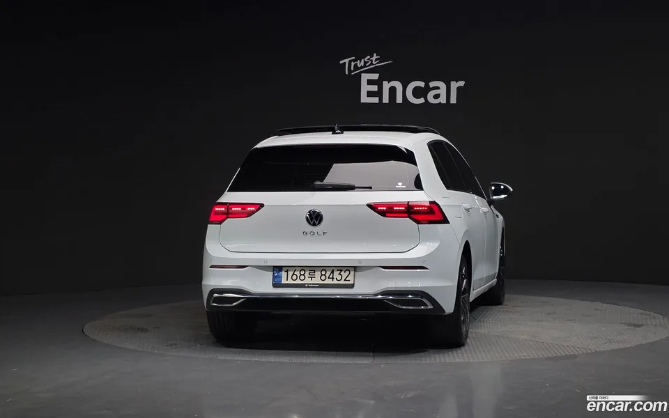 Volkswagen Golf 2.0 TDI 2023 — миниатюра 3