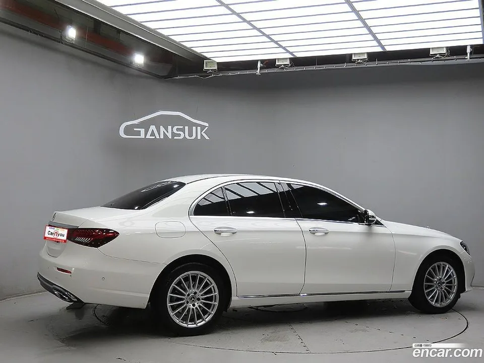 Mercedes-Benz E-Class E250 2022 — миниатюра 4