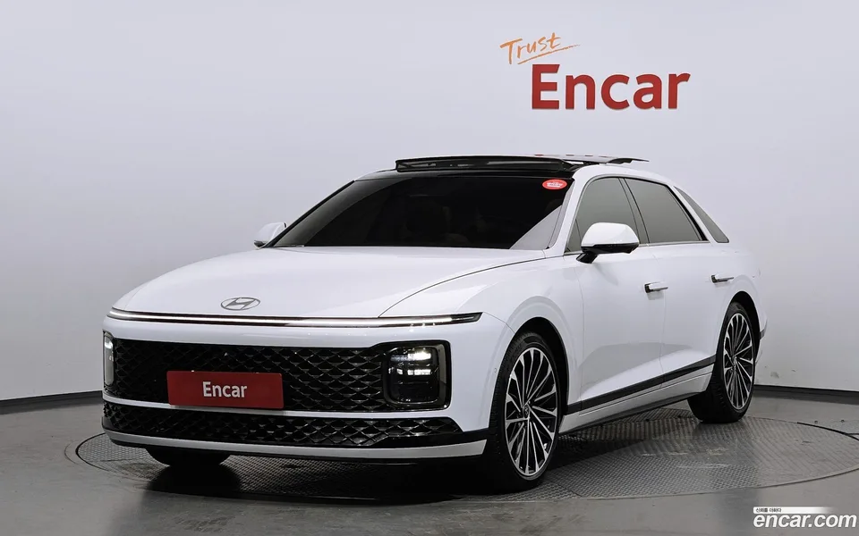 Hyundai Grandeur 2.5 2WD 2023 — фото 1, купить с доставкой в Москву