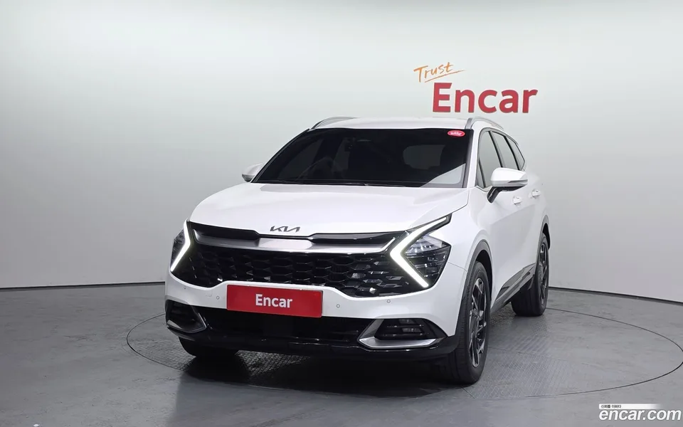 Kia Sportage 1.6 4WD 2023 — миниатюра 3