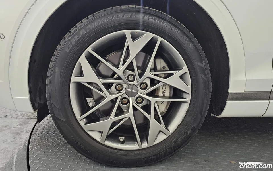 Genesis GV70 2.5T AWD 2022 — миниатюра 5