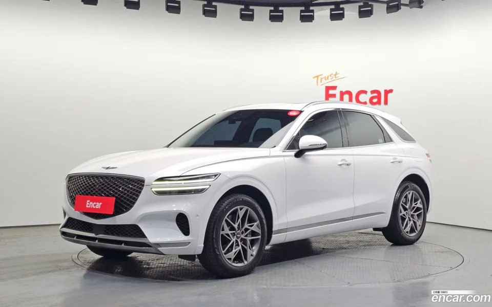 Genesis GV70 2.5T AWD 2022 — фото 1, купить с доставкой в Москву