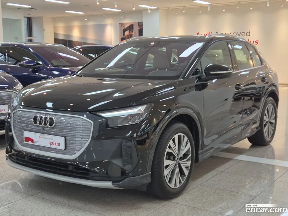 Audi Q4 e-tron 45 2024 — фото 1, купить с доставкой в Москву