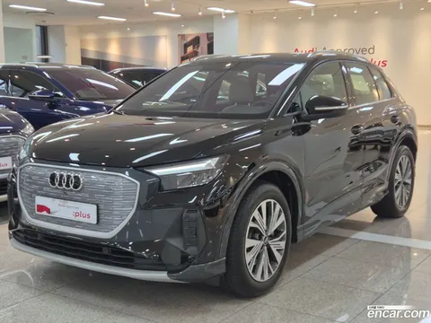 Audi Q4 e-tron 2024 buy in Moscow