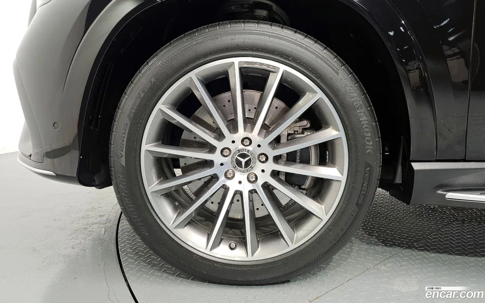 Mercedes-Benz GLE-Class GLE450 4MATIC 2025 — миниатюра 2