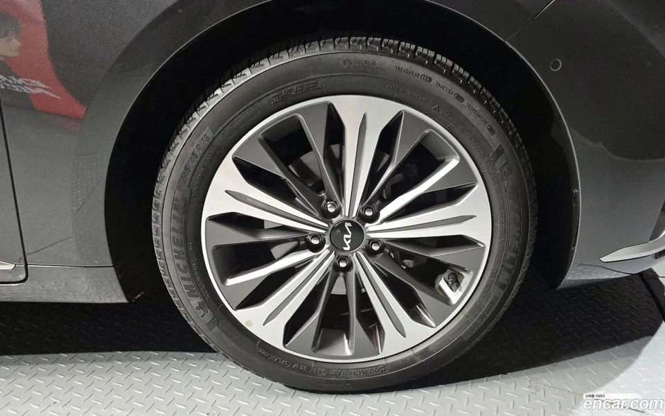 Kia K8 Hybrid 2022 — миниатюра 5