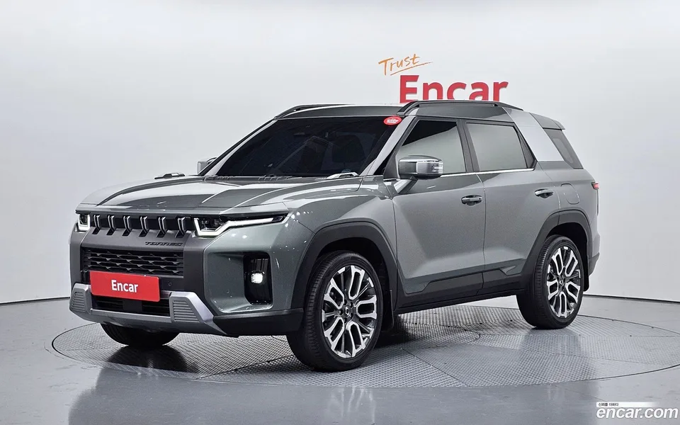 KG Mobility Torres 1.5 2WD 2023 — фото 1, купить с доставкой в Москву