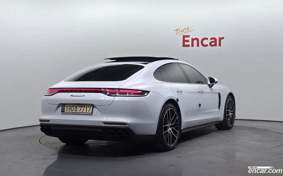 Porsche Panamera (971) 2.9 AWD 2022 — миниатюра 2