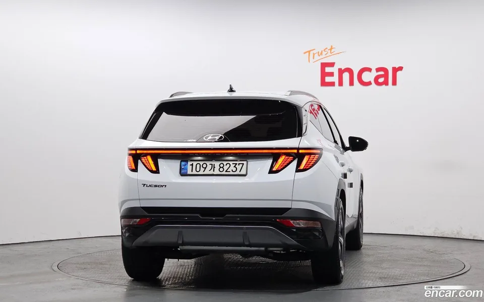 Hyundai Tucson 1.6 2WD 2022 — миниатюра 4