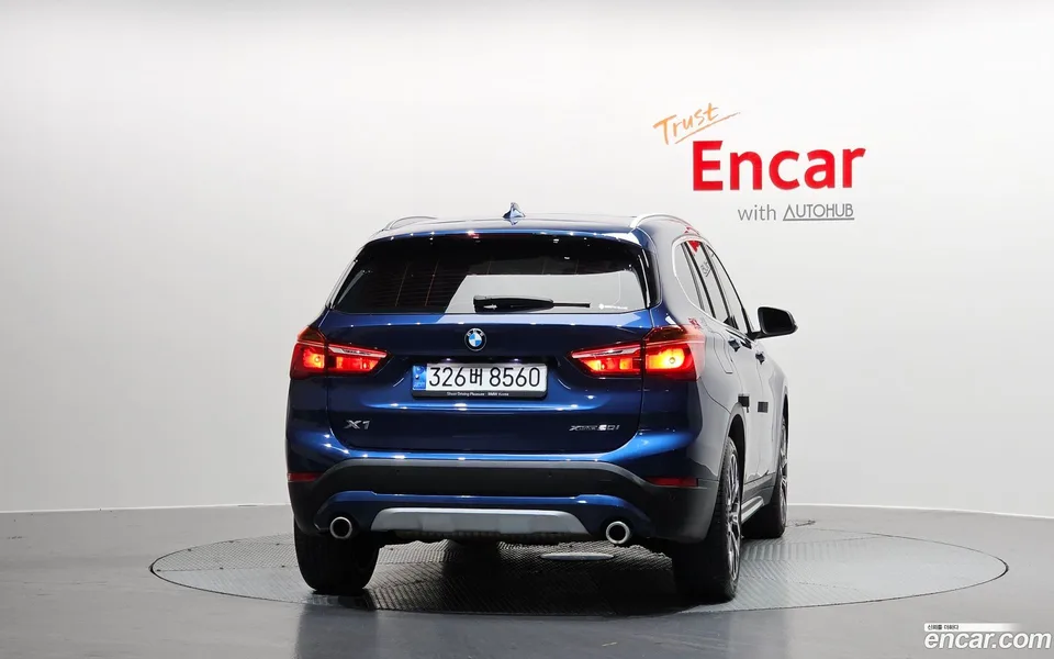 BMW X1 xDrive 20i xLine 2022 — миниатюра 4